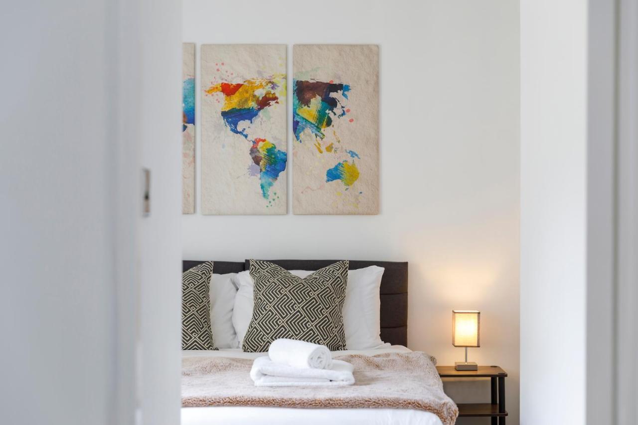 Serenity Square - Wow Location Sleeps 4 Apartment *
